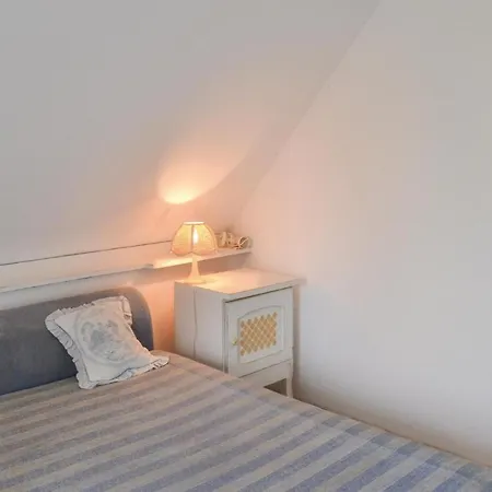 Ferienhaus Awesome In W/ 4 Bedrooms *